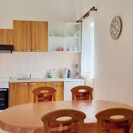 Apartments Barbalic D Башка Экстерьер фото