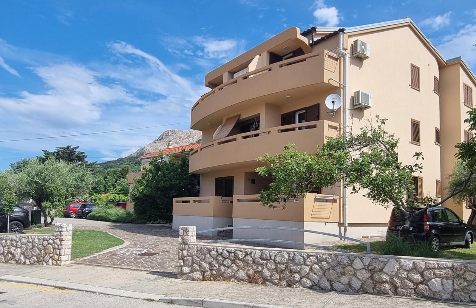 Apartments Barbalic D Башка Экстерьер фото